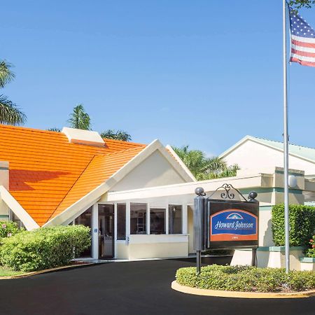 Howard Johnson By Wyndham Vero Beach / Downtown Buitenkant foto