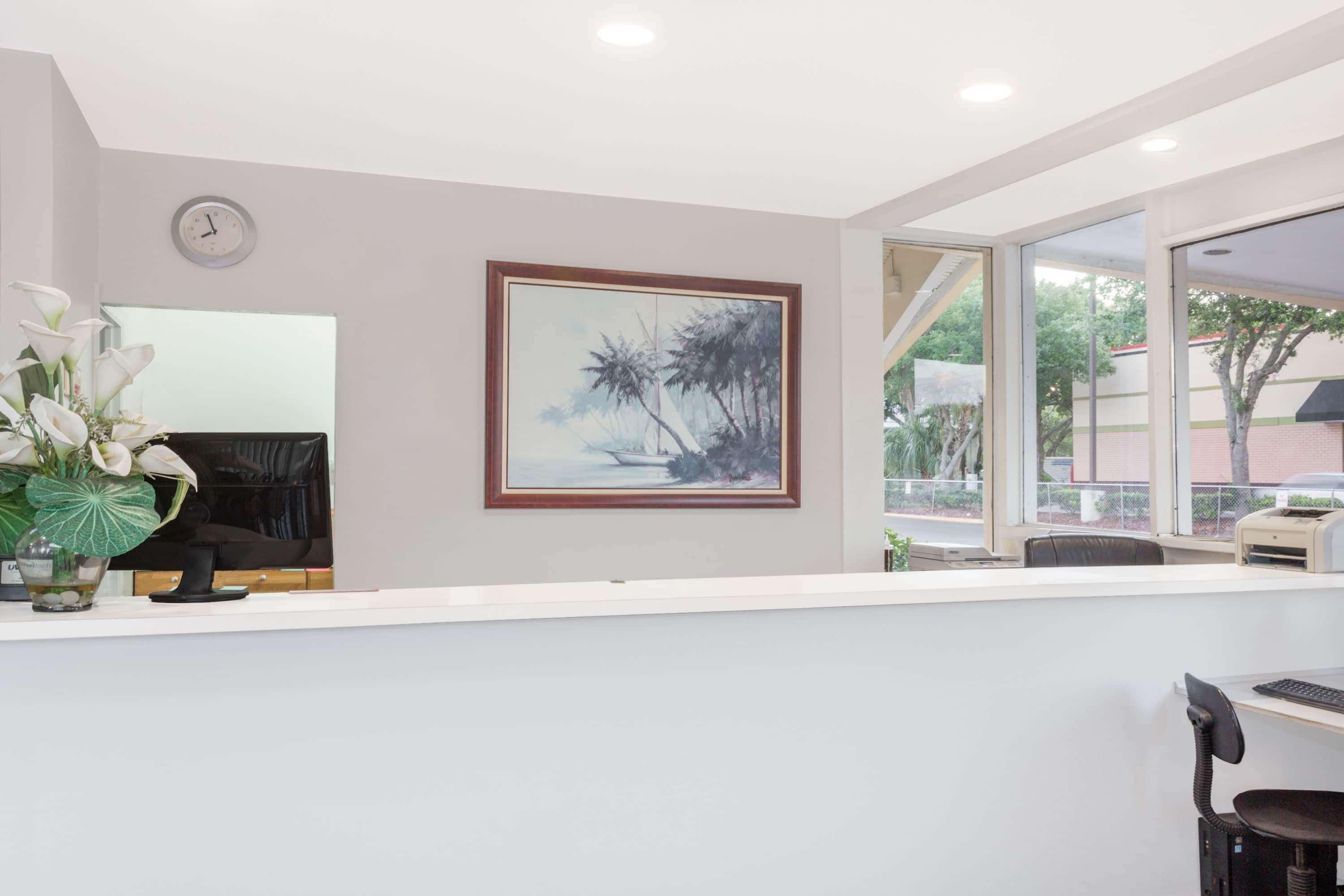 Howard Johnson By Wyndham Vero Beach / Downtown Buitenkant foto