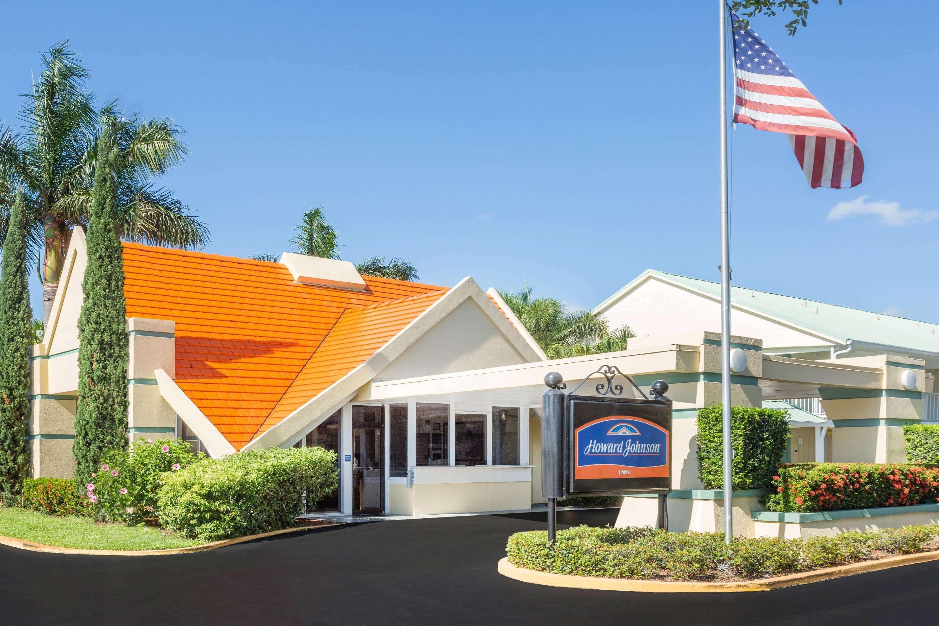 Howard Johnson By Wyndham Vero Beach / Downtown Buitenkant foto